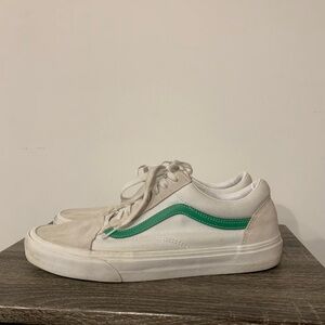 Vans Old Skool Vintage Sports Men’s Sneakers White and Green Size 11
